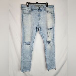 American Eagle Outfitters Light Blue Distressed Jeans